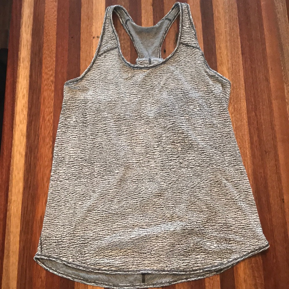 EUC Lululemon tank top